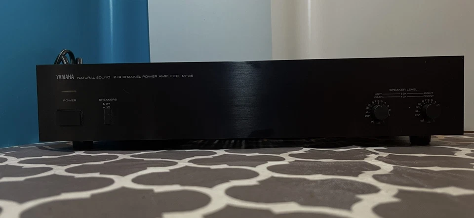 YAMAHA Natural Sound M-35 Amplifier - Image 2 of 3