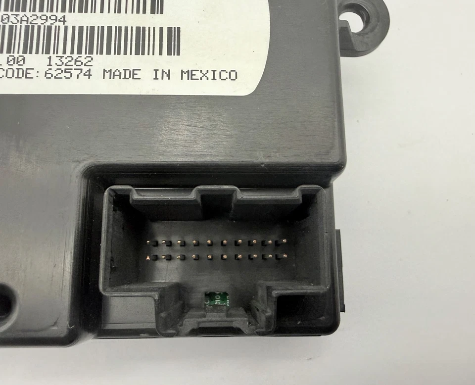 Unidad de módulo de computadora de control de puerta corredera trasera Chrysler Town & Country OEM 08-16 Foto 4 de 4
