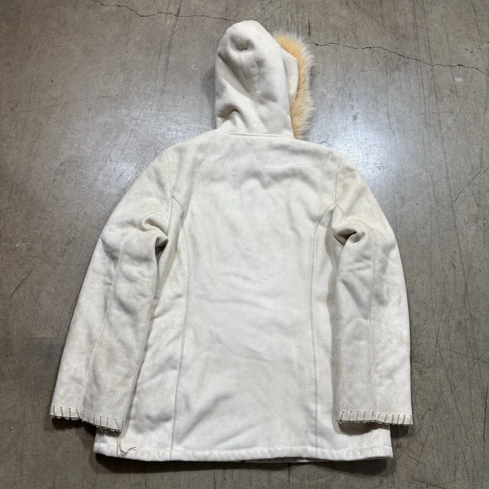 Chaqueta de cuero sintético Siena Studio para mujer mediana capucha de piel de zorro cremallera completa vintage años 90 Foto 2 de 4