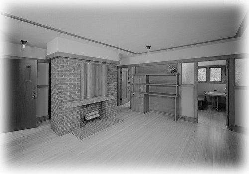 Frank Lloyd Wright, single story house plans, narrow lot, Prairie Style home - Picture 8 of 8
