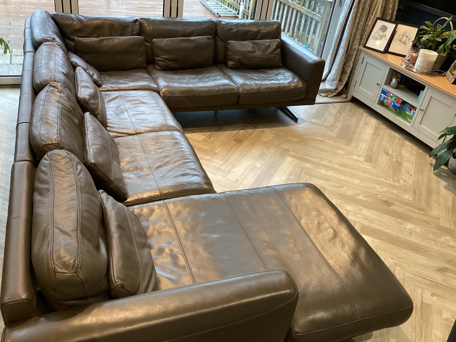 Large grey leather corner suite 5/6 seat sofa with Chaise Lounge eBay