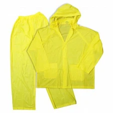 Boss 10 mil Three Piece Rain Suit. Size is XX Large. Pants, Jacket & Hood.