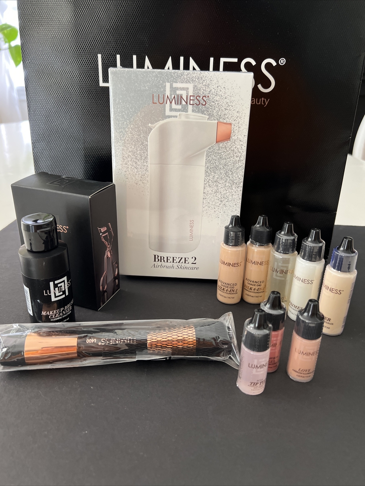 NEW Luminess BREEZE Airbrush Makeup Handheld Cordless Makeup Airbrush