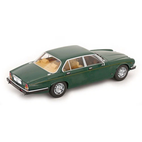 JAGUAR XJ SERIES III 1979 DARK GREEN 1:18 Modelcargroup Auto Stradali Modellino - Immagine 2 di 2