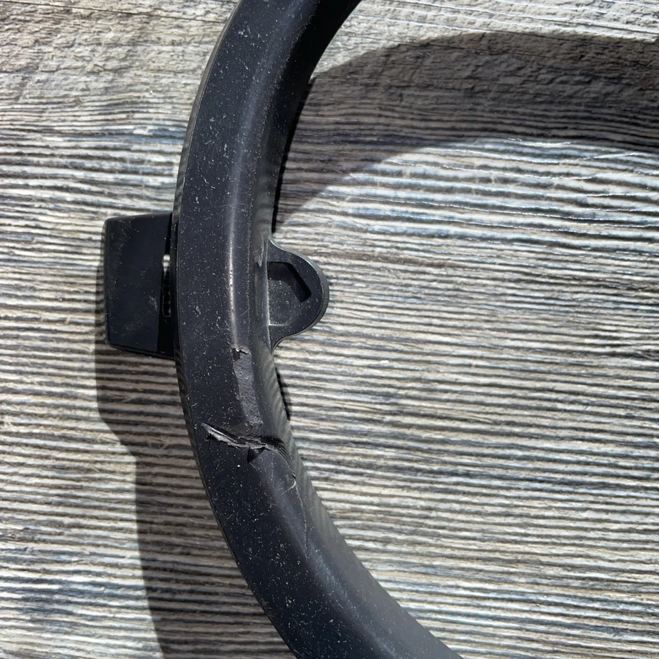 Luz antiniebla Pontiac Solstice GXP Turbo parrilla bisel pasajero derecho 07-09 OEM Foto 2 de 4