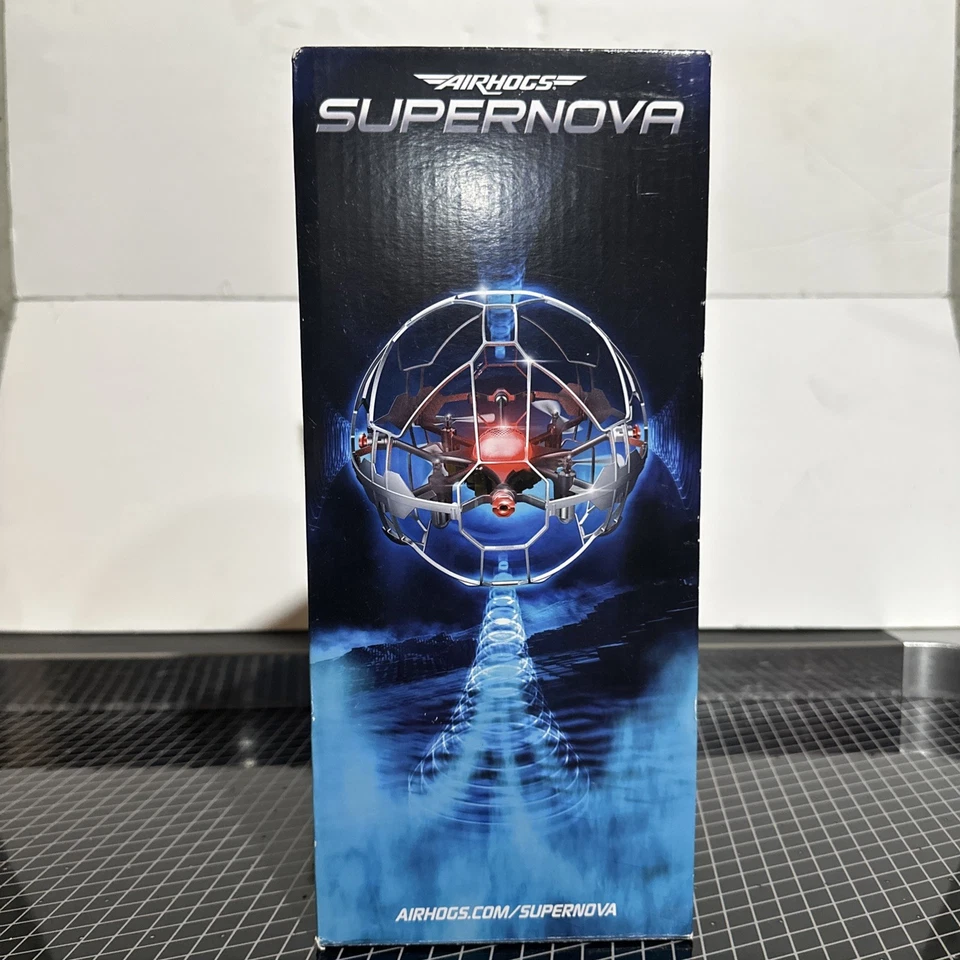 AIRHOGS Supernova Flying Gravity Orb Rechargeable New - Image 4 of 4