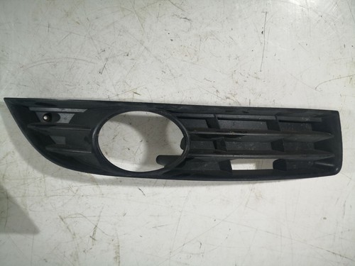 Lüftungsgitter Stoßfänger Stoßstange  Vorne Rechts  VW Passat 3C  3C0853666A