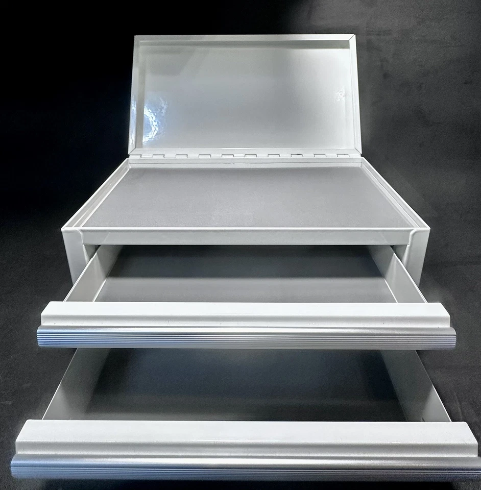 Revestimientos de mini caja de herramientas Kobalt Foto 2 de 4