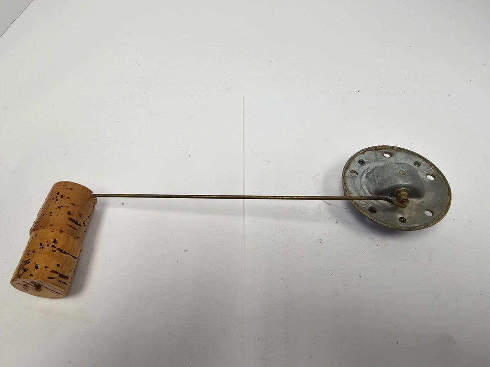 Dodge Truck 1939-1947 VC VD 15 VD20 WC WD 15 WD 21 unidad de envío de combustible 591145 nuevo en stock Foto 2 de 3