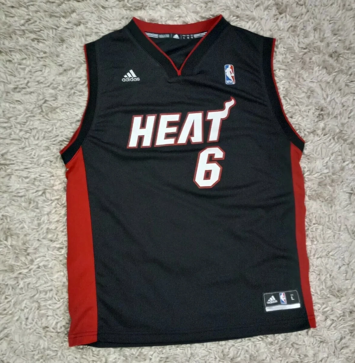 Майка баскетбольная adidas Miami James