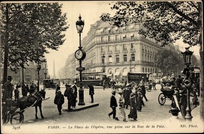 Postcard Paris II, La Place de l'Opera, vue prise sur la Rue de la Paix - 3310322