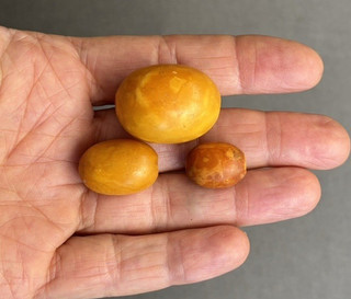 LARGE ANTIQUE EGG YOLK AMBER BEAD & 2 smaller amber beads cognac for necklace