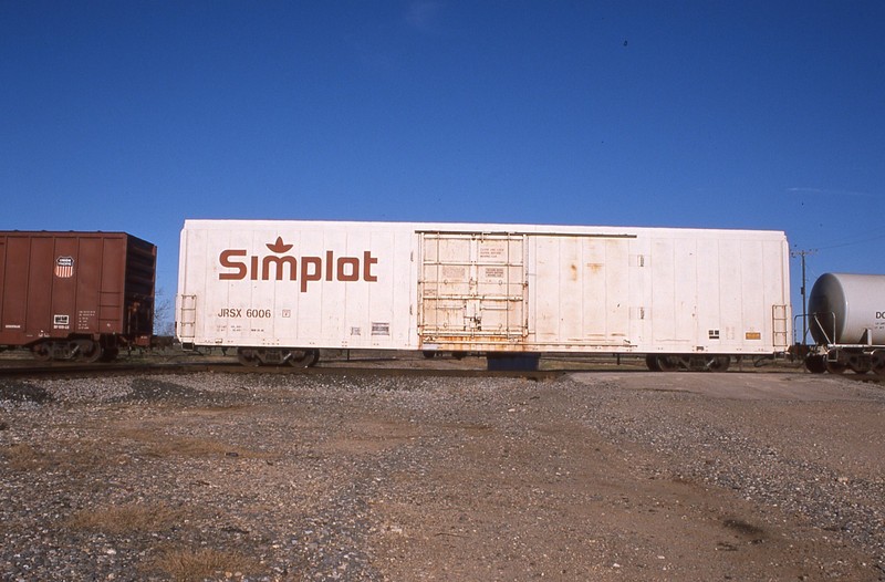 SS ORIG SLIDE JRSX SIMPLOT 70' CRYOGENIC BOXCAR #6006 - VALLEY JCT 2001