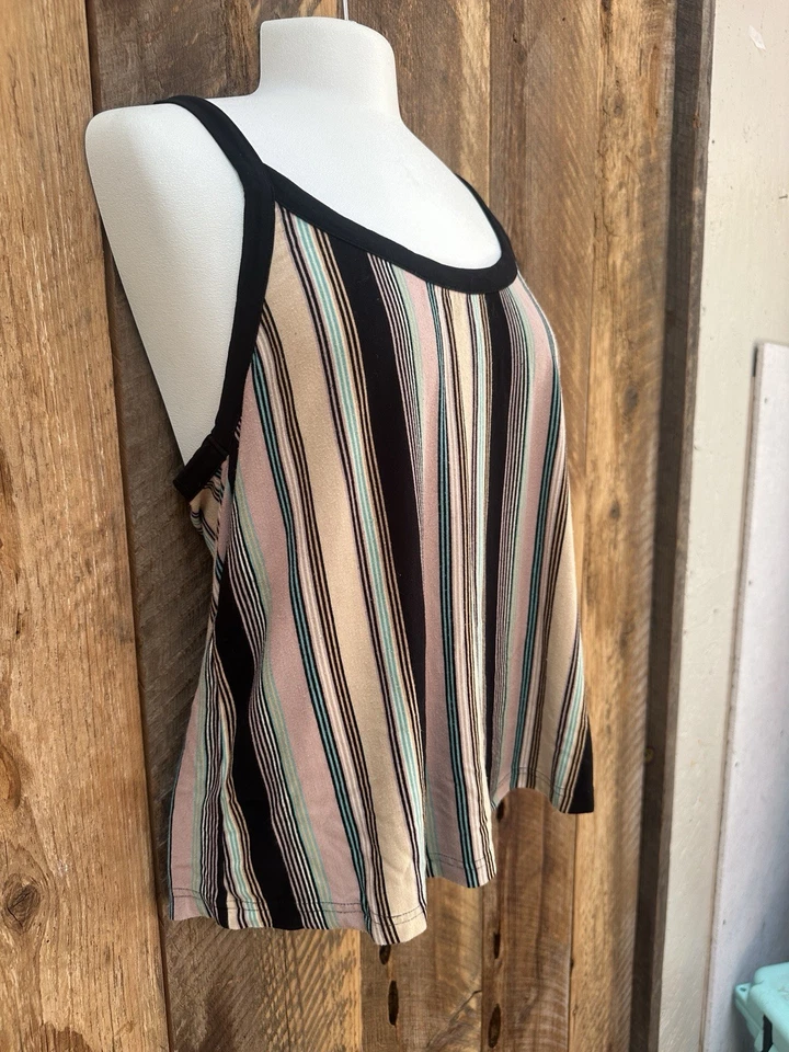 RVCA Tank M Rayas Retro Surfergirl Patinadora California Beach�� Foto 2 de 4