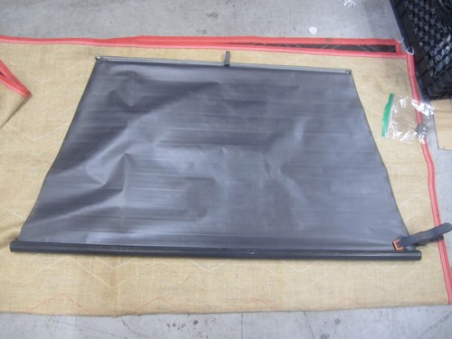 BMW E24 635CSI Rear Shelf Roller Sun Shade VG CONDITION! WITH 2X ROOF HOOKS