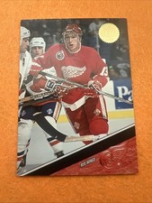 Vyacheslav Kozlov, 1993-94 Leaf, Detroit Red Wings, Center, Card # 303