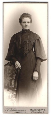Fotografie I. Kindermann, Frankfurt a/O., Wilhelmsplatz 2, Porträt einer Dame m 