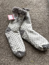 The Original Muk Luks Socks with Jojoba Oil Women's Size S/M 6-8 NWT