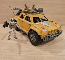 Lanard 2006 THE CORPS ATK COMMAND MISSION VEHICLE Humvee W/ 6 Figures