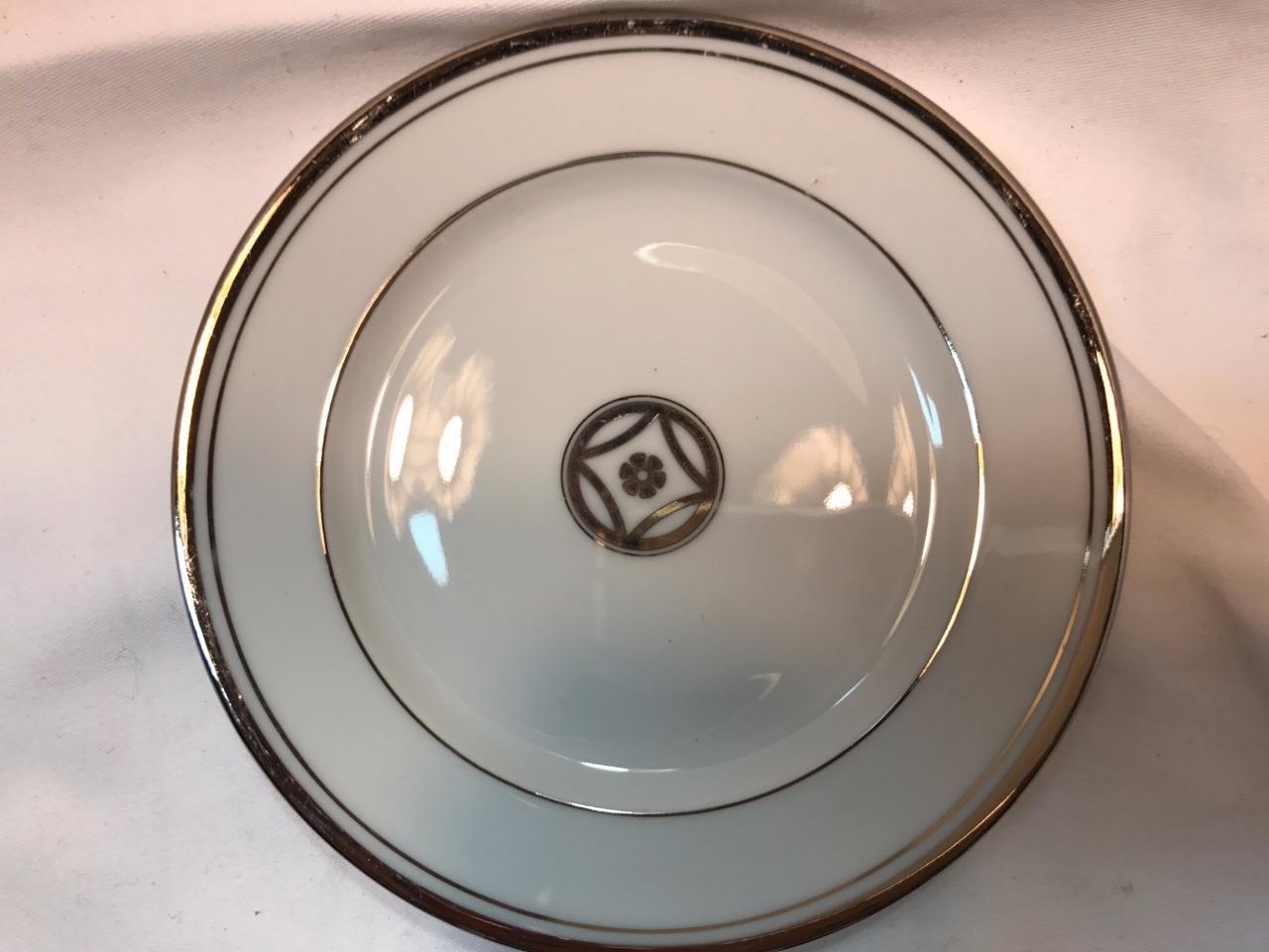 Picture 1 of 6