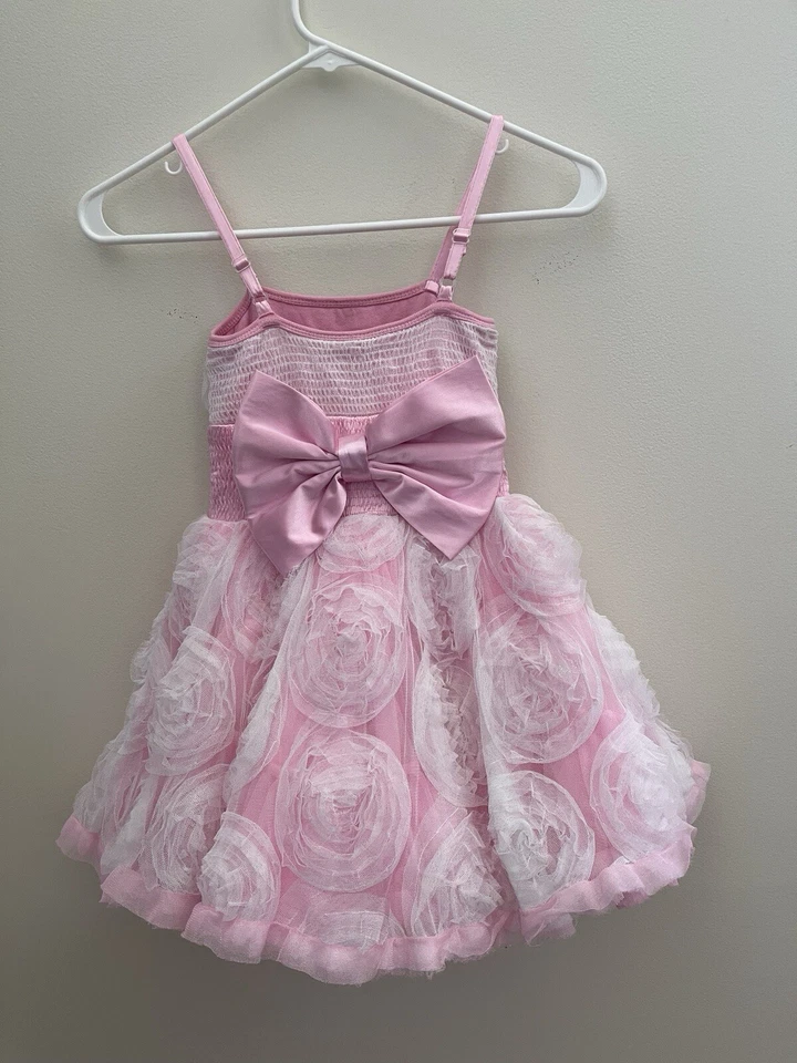 Vestido rosa con correa de espagueti rosa Ooh La La Couture con lazo rosa talla 6X/7 usado en excelente estado Foto 2 de 4