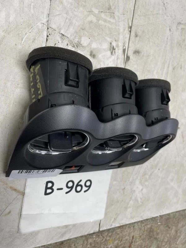 Nissan Altima SL 2009 tablero central ventilación de aire OEM+ Foto 3 de 4