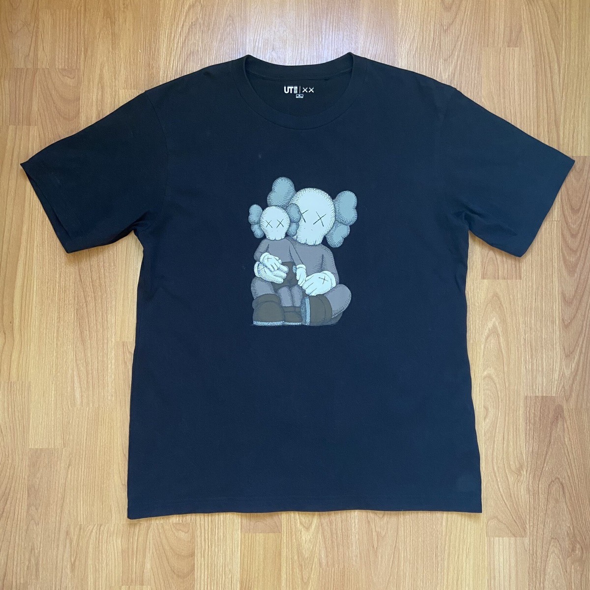 KAWS & Uniqlo Men's Companion Black Logo T-Shirt Size XL | eBay