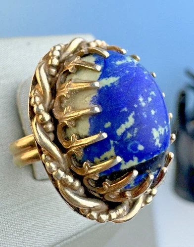 Beautiful, Unique Vintage 925 Silver Gold Plated Large Blue Cab Ring sz 7.25