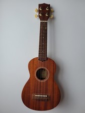 Makala MK-S Brown Mahogany Beginner Soprano Ukulele Great Sound 