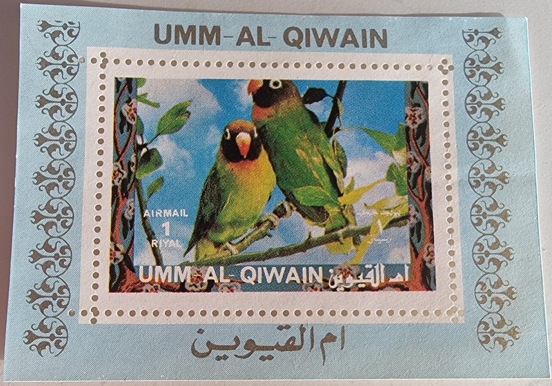 UMM AL QIWAIN BLACK CHEEK LOVEBIRDS MINI SOUVENIR SHEET MNG OLD STAMP