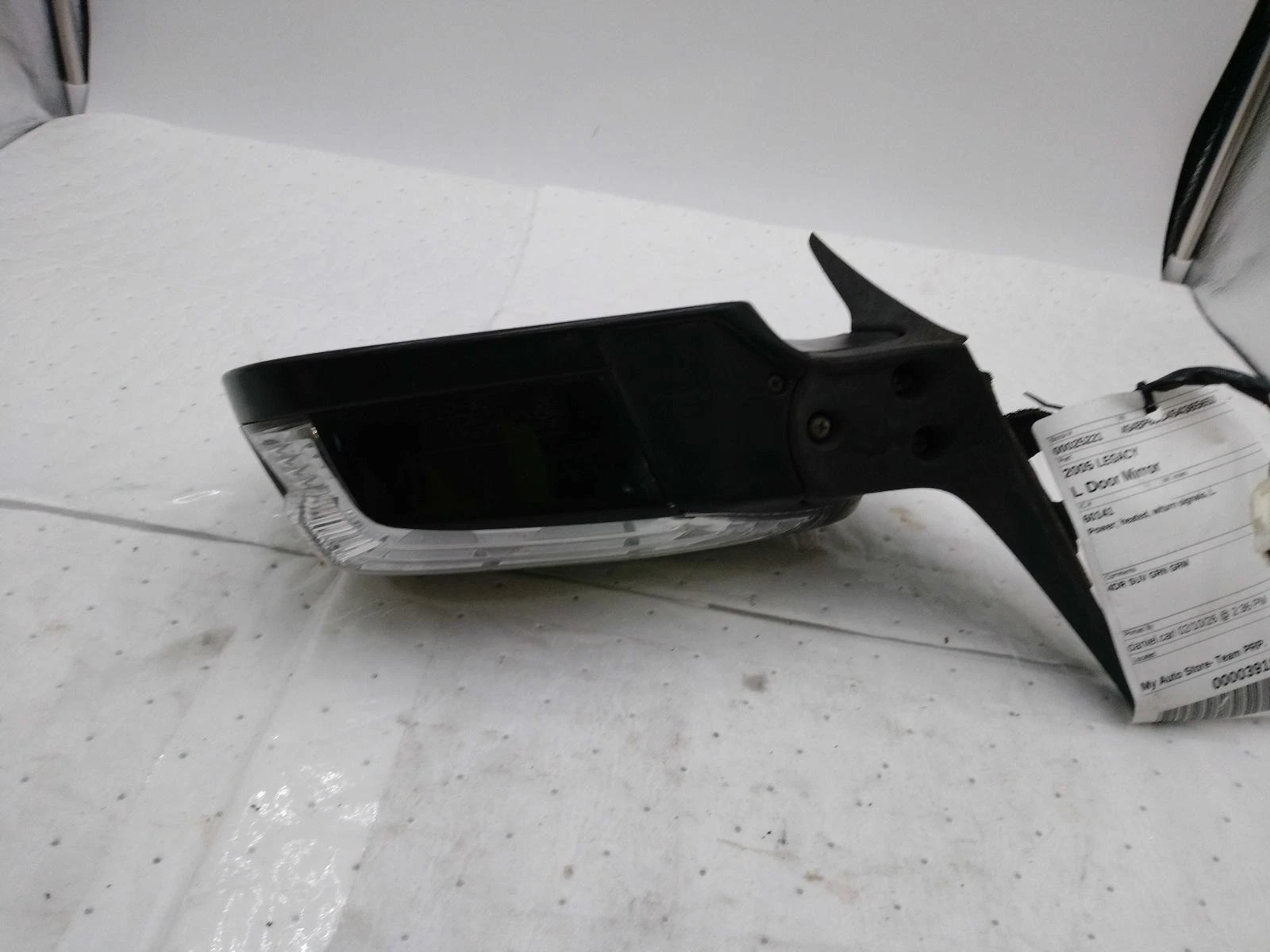Used Left Door Mirror fits: 2005 Subaru Legacy Power heated w/turn signals Left
Opens in a new windo