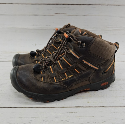 Keen Youth Boys Size 3 Brown Mid Hiking Trail Boots Shoes Waterproof 1007835