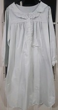 Beautiful mint Green Satin Nightgown with Pink Embroidery Vintage grannycore