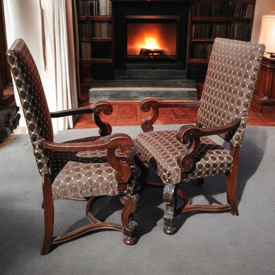 Louis XLV法国壁炉侧椅一对 — 第 4/4 张图片