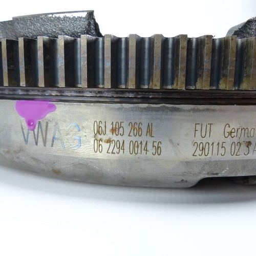 Skoda Superb III 3V Flywheel 1,8T TFSI 6 Speed 06L105266AL - Picture 2 of 2