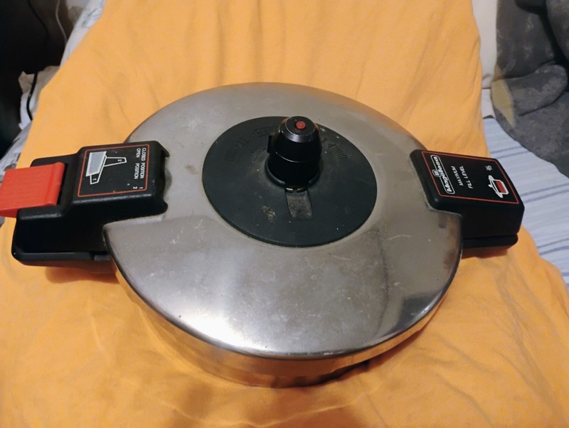 Magefesa Rapid Pressure Cooker Stainless Steel - Spain (4M69) Excellent Read