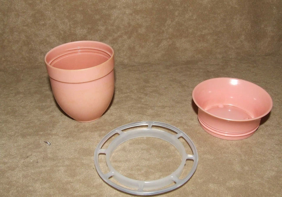 Vintage JL Caplin Teacher Beaker Pink Childs Training Cup Boxed England TV Prop - Image 4 of 4