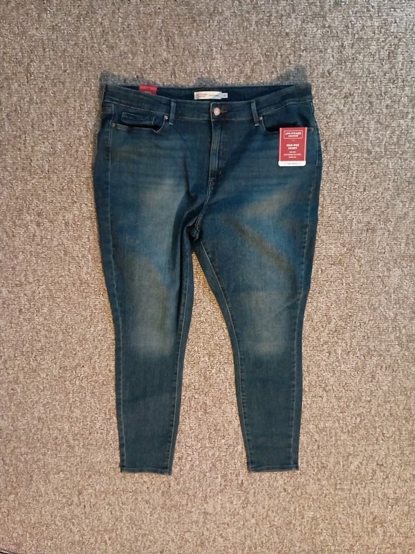 NWT Levis Signature High-Rise Skinny Jeans 20M Fit Stretch 5-pocket Med-Wash
