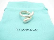 Tiffany & Co. Sterling Silver Elsa Peretti Teardrop Ring Size 5 - Pouch