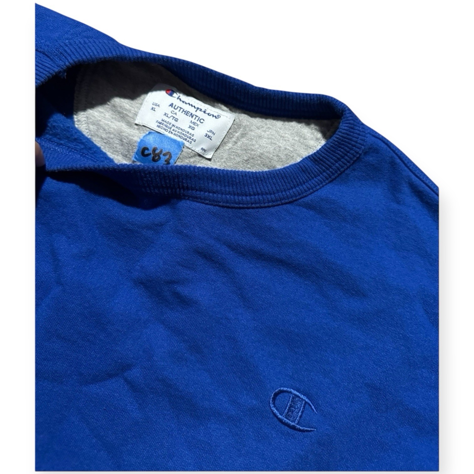 Champion Mens Pullover Sweatshirt Size XLarge Royal Blue Crew Neck Cotton Blend image 3