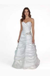 David’s Bridal Galiva Signature Wedding Dress With 2 Veils, Size 14, Boxed