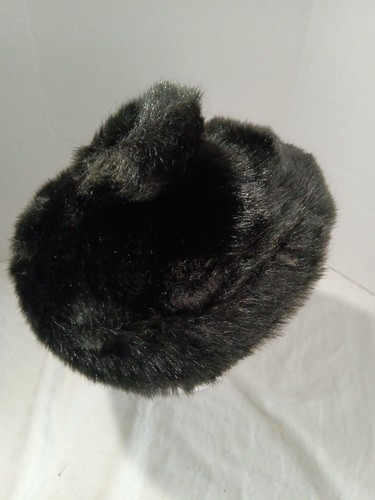 Sombrero de invierno vintage para mujer de piel de enemigo negro hecho a mano con pompón - Imagen 2 de 9