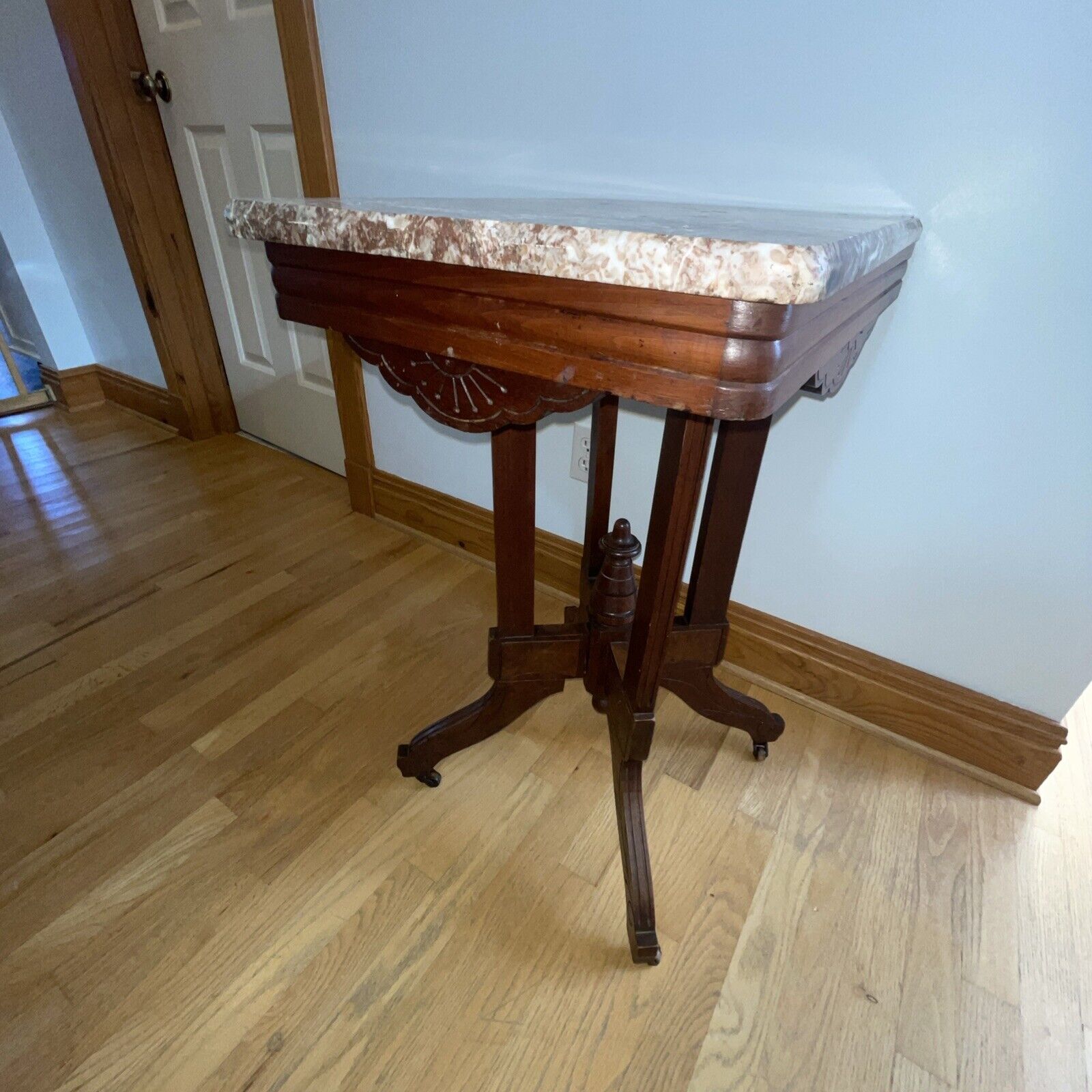 Picture 9 of 21