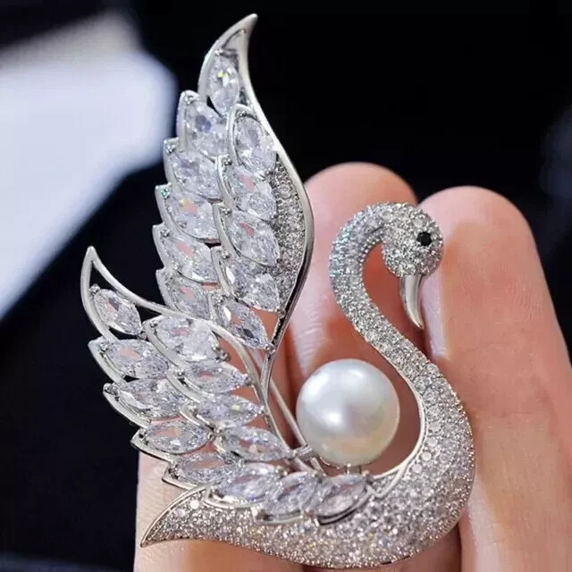 3Ct Round Cut Genuine White Pearl Women's Swan Brooch Pin 14K White Gold  Plated