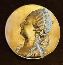 Ex Rare Antique MARIE ANTOINETTE Repousse Brass Button, Ca., 1900s/1920s