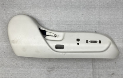 10-15 LEXUS IS250C IS350C FRONT RIGHT SEAT CUSHION SHIELD OEM 71811-53050