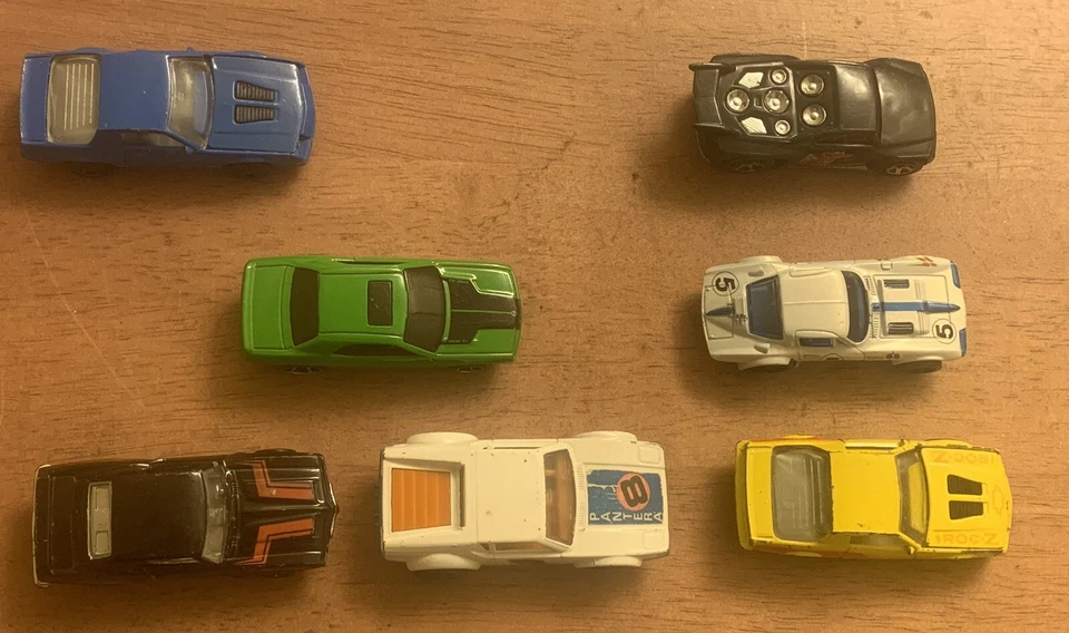 Lote de 7 Coches Matchbox Vintage Incluyendo 1985 Camaro Iroc-Z28 Amarillo #51 Foto 2 de 4