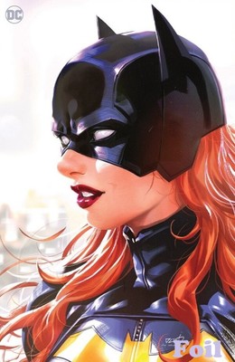 Batgirl #23 DERRICK CHEW C2E2 Exclusive Foil Virgin Variant