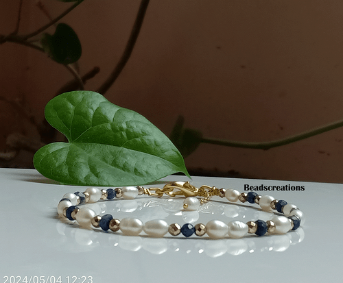 Bracciale Perla Bianca e Lapislazzuli Pirite Gioielli Perline Regalo per Lei - Foto 3 di 8