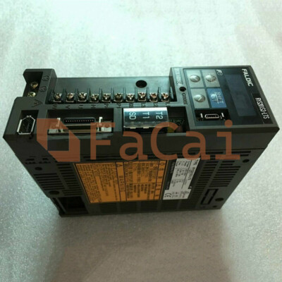 サーボアンプ　Fuji Electric RYS201S3-LSS6-ZD7 富士電機 ACサーボアンプ RYS201S3-LSS-Z24 (LED表示に不具合